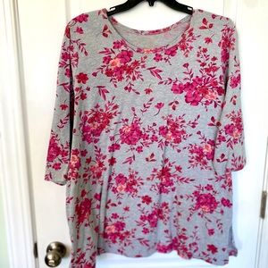 Lightweight Floral Sweatshirt Size 22/24
